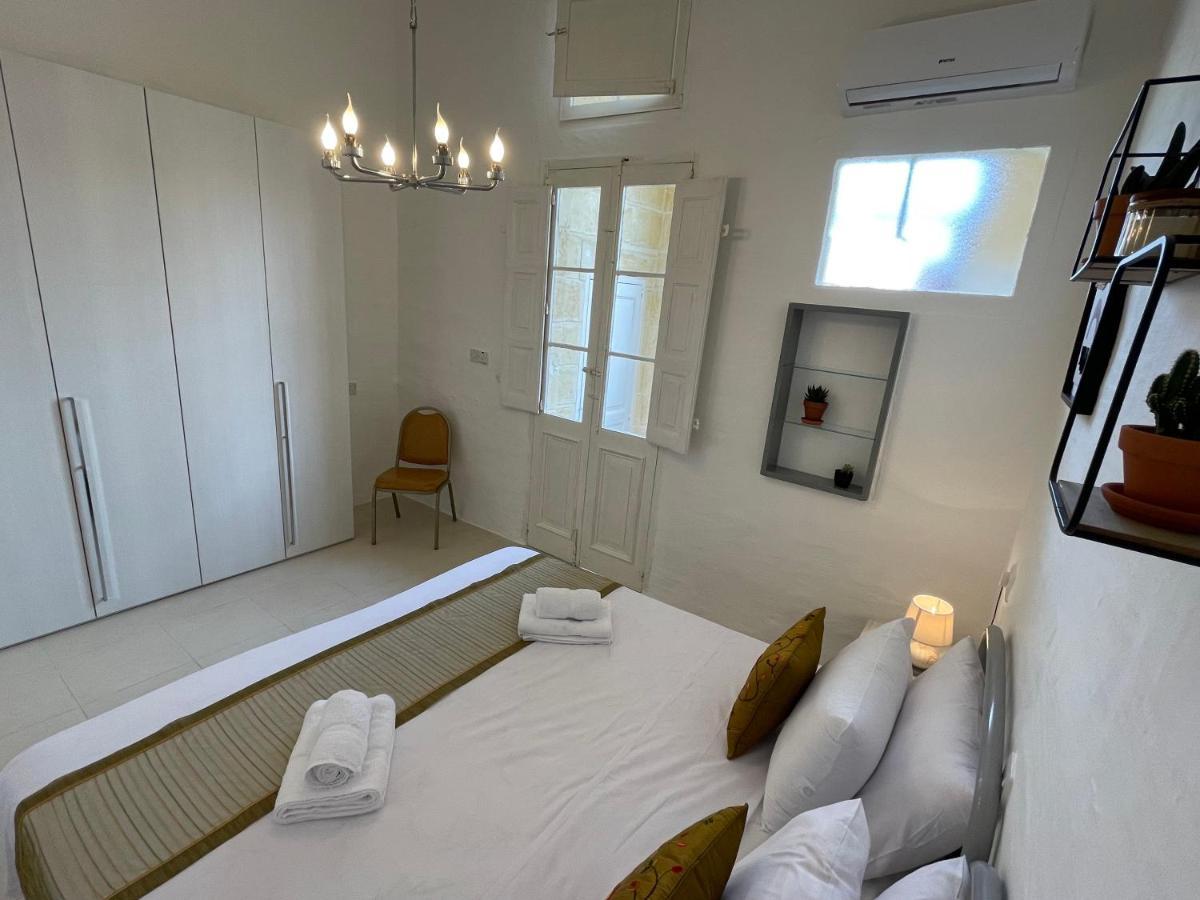 Penelope Townhouse Hotel Ghajn il-Kbira  Екстериор снимка